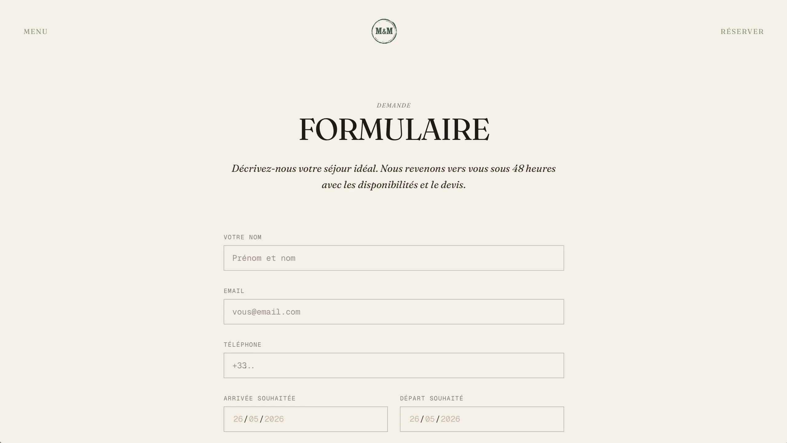 Formulaire de demande de réservation.